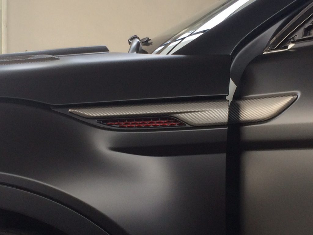 Evoque_BlackLine_08